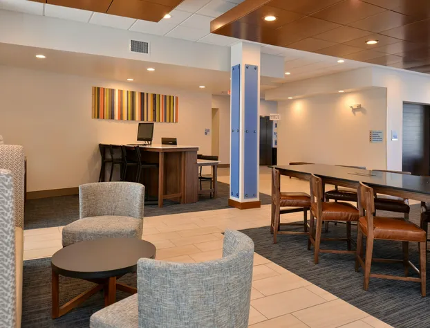 Holiday Inn Express & Suites Brighton South - US 23 by IHG hotel detail image 2