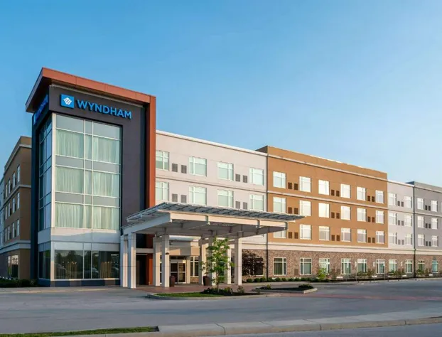 Wyndham Westfield hotel detail image 1