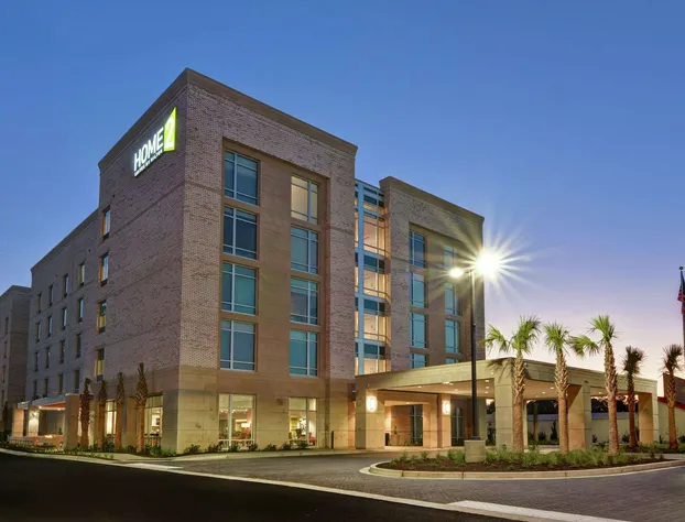 Home2 Suites by Hilton Charleston West Ashley hotel detail image 1