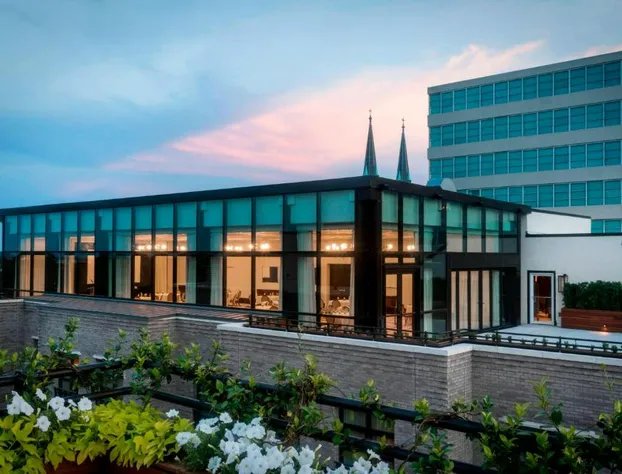 Perry Lane Hotel, A Luxury Collection Hotel, Savannah hotel detail image 1