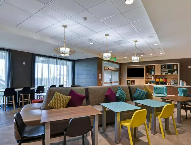 Home2 Suites by Hilton Palmdale, CA hotel detail image 3