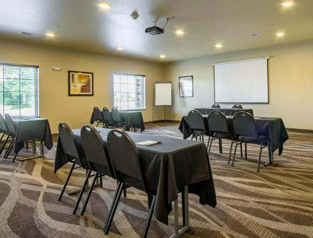 Cobblestone Hotel & Suites - Orrville hotel detail image 4