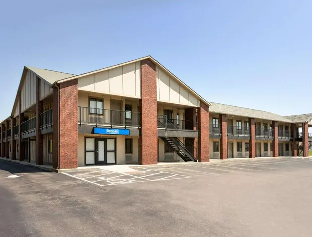 Travelodge by Wyndham Wellington KS hotel detail image 2