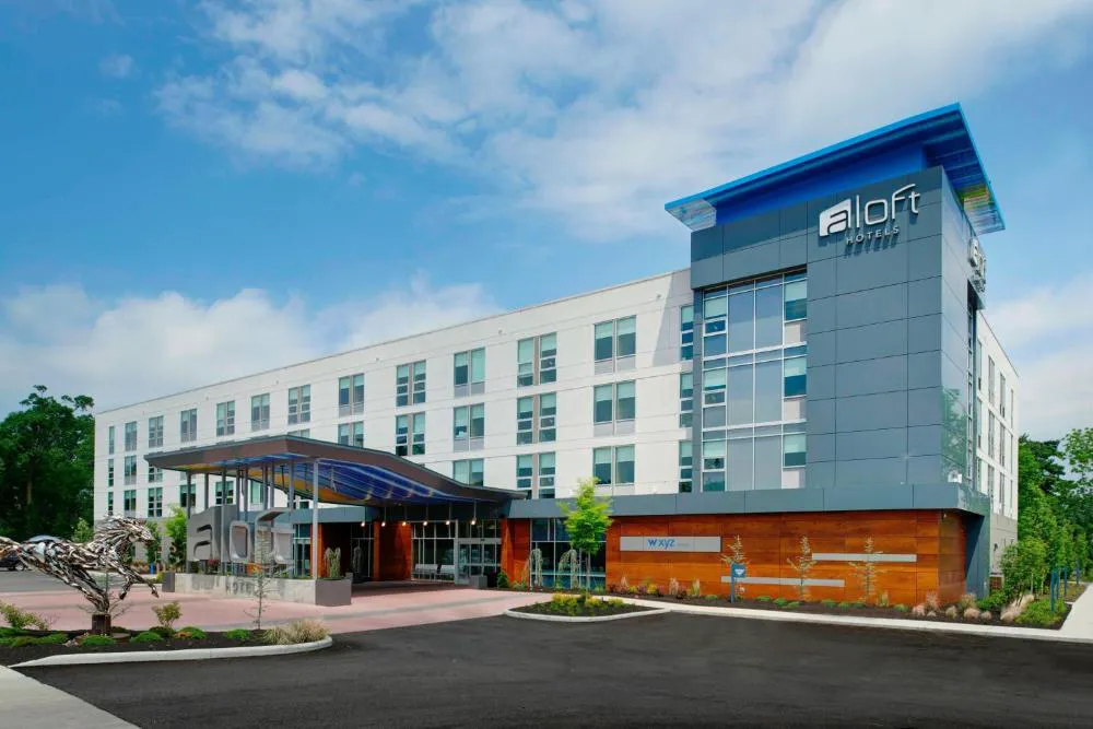Aloft Columbus Westerville hotel hero
