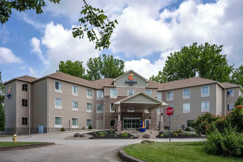 Comfort Inn Connellsville Riverview hotel hero