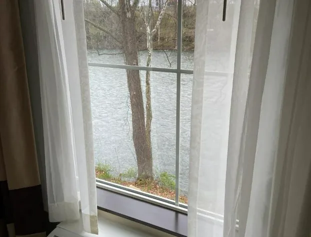 Comfort Inn Connellsville Riverview hotel detail image 2