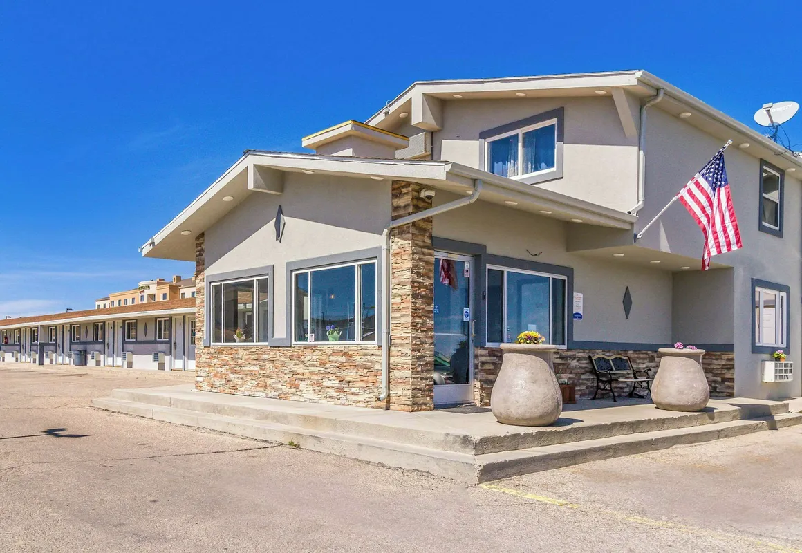 Rodeway Inn Casper hotel hero