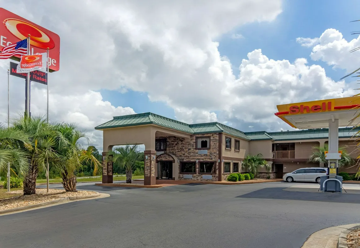 Econo Lodge Byron - Warner Robins hotel hero