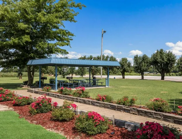 Quality Inn Forrest City I-40 hotel detail image 4