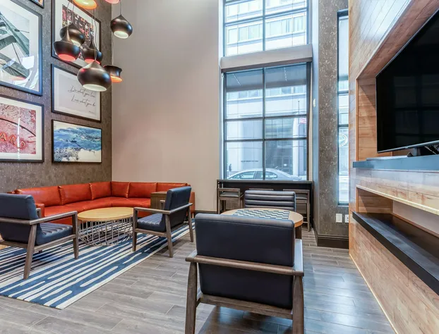 Hampton Inn Oakland Downtown-City Center hotel detail image 1