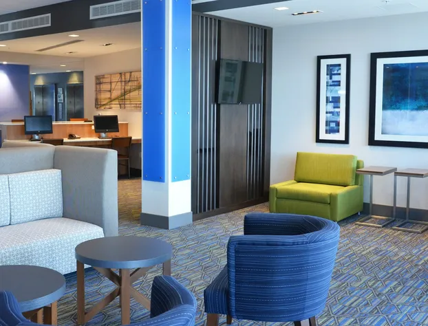 Holiday Inn Express & Suites Jacksonville W - I295 and I10 by IHG hotel detail image 3
