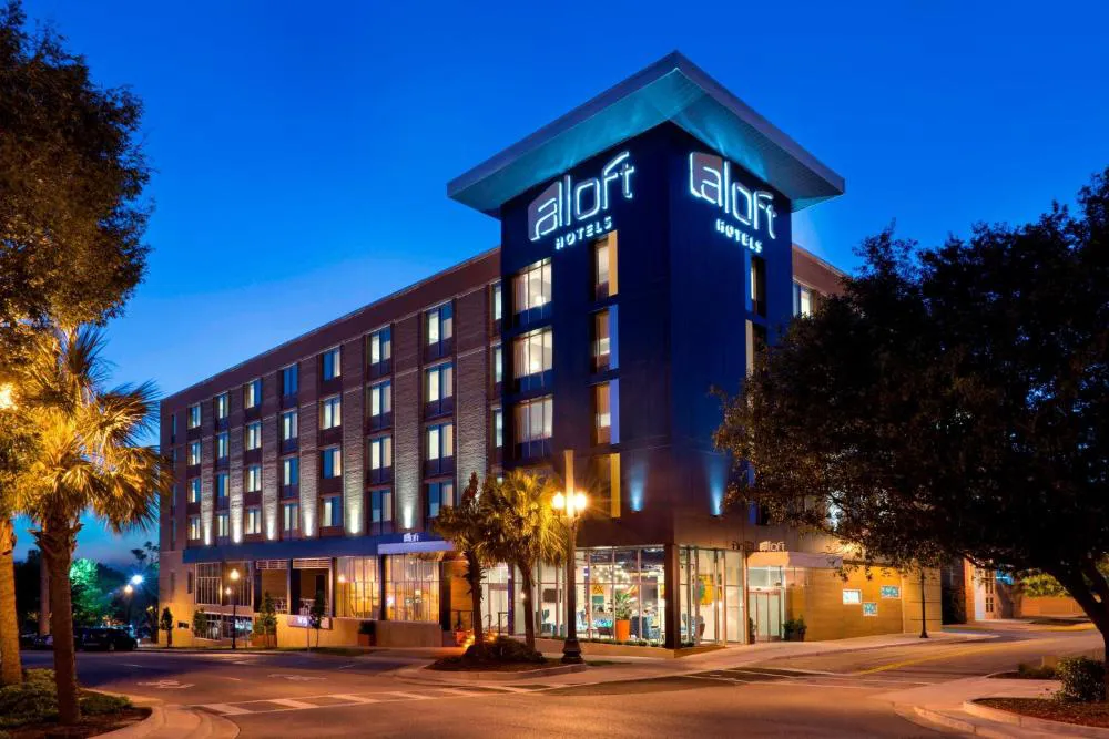 Aloft Columbia Downtown hotel hero