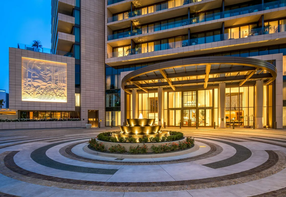 Waldorf Astoria Beverly Hills hotel hero