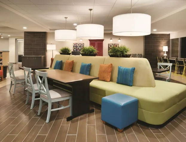 Home2 Suites Iowa City Coralville hotel detail image 2