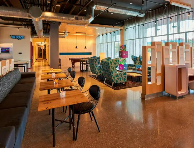 Aloft Cleveland Airport hotel detail image 3