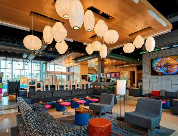 Aloft Cleveland Airport hotel detail image 1