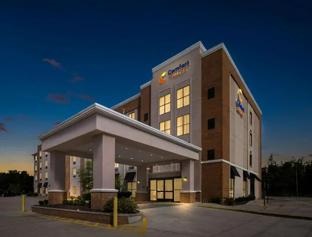 Comfort Suites Columbia I-65 hotel detail image 1