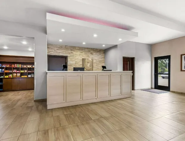 Comfort Suites Columbia I-65 hotel detail image 4