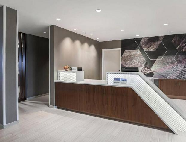 SpringHill Suites by Marriott Auburn hotel detail image 4