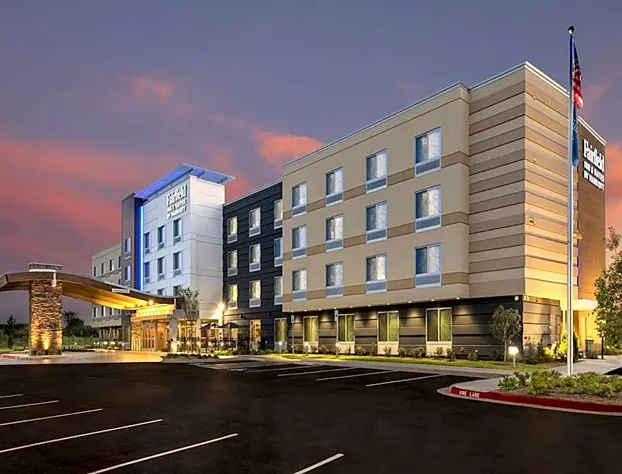 Fairfield Inn & Suites by Marriott Little Rock Airport hotel detail image 1