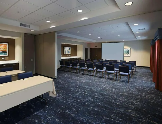 Hampton Inn & Suites Tucson Tech Park hotel detail image 4