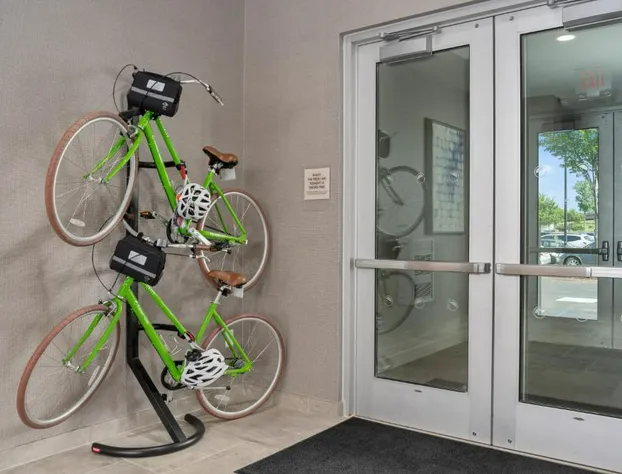 Element Hampton Peninsula Town Center hotel detail image 1