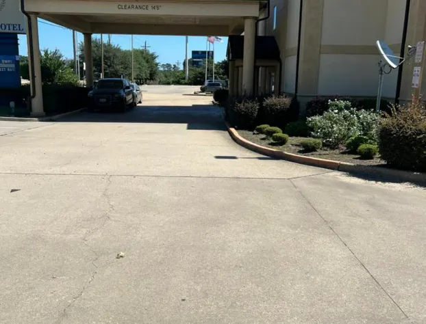 The Regal Hotel hotel detail image 3