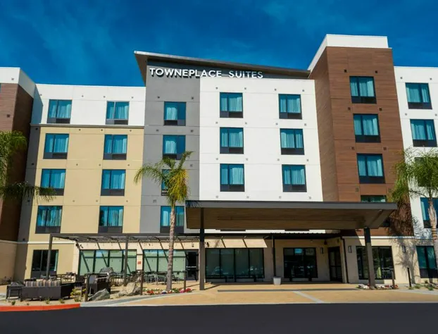 TownePlace Suites by Marriott Irvine Lake Forest hotel detail image 1