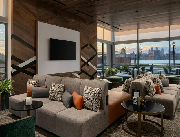 Hilton Garden Inn Camden Waterfront Philadelphia hotel detail image 4