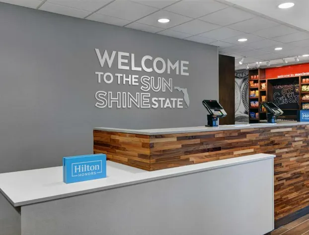 Hampton Inn & Suites MacClenny I-10 hotel detail image 4