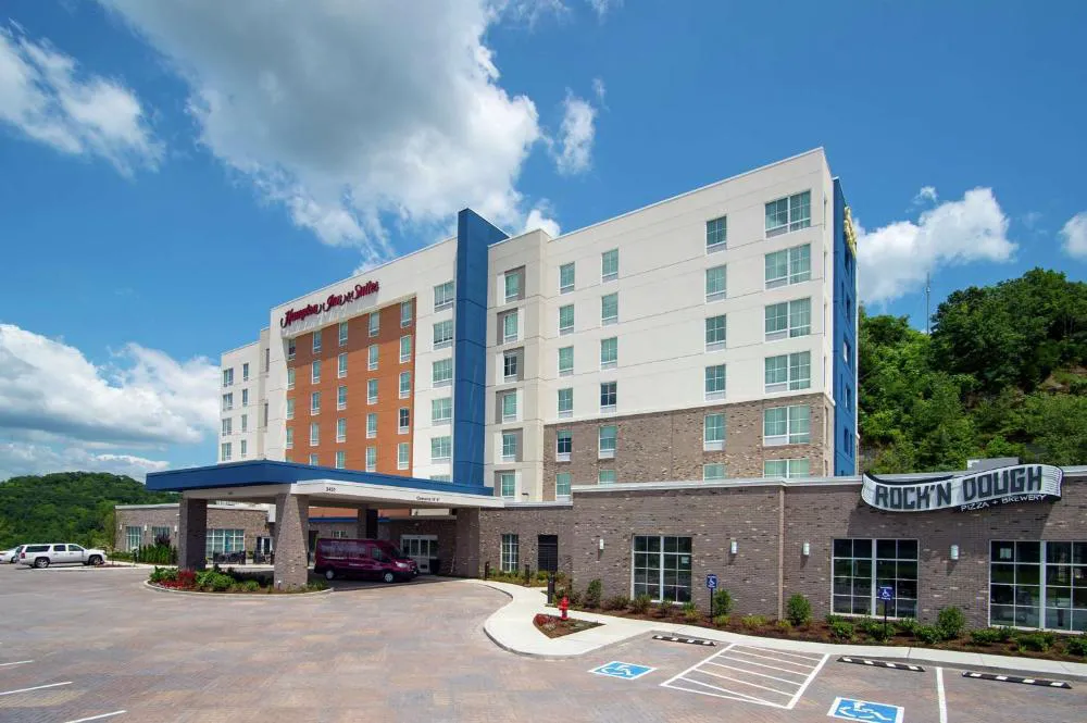 Hampton Inn & Suites Nashville North Skyline hotel hero