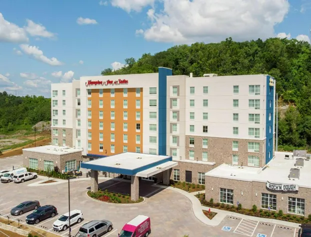 Hampton Inn & Suites Nashville North Skyline hotel detail image 1