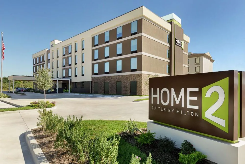 Home2 Suites by Hilton Houston-Pearland hotel hero