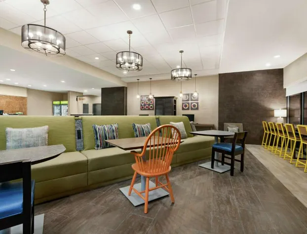 Home2 Suites by Hilton Houston-Pearland hotel detail image 3