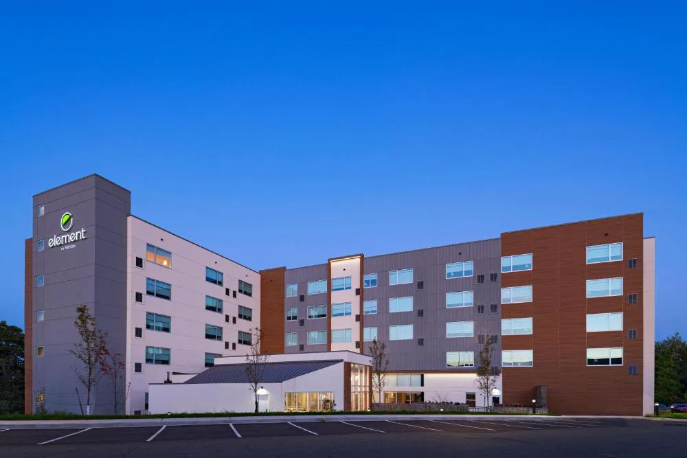 Element Spring Valley hotel hero