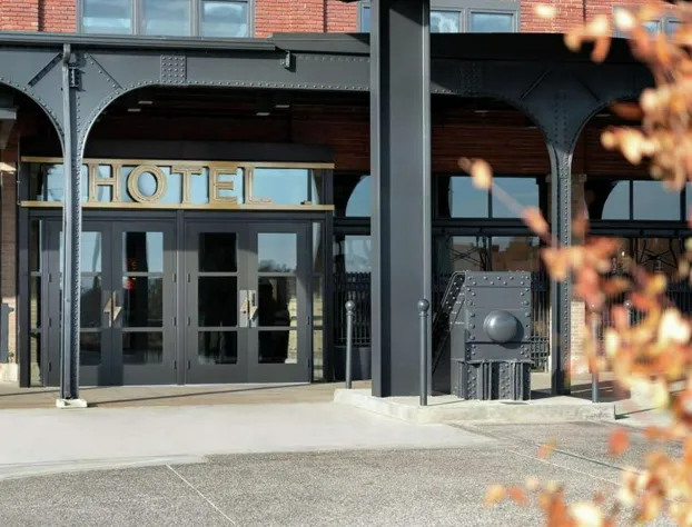 The Central Station Memphis, Curio Collection by Hilton hotel detail image 3