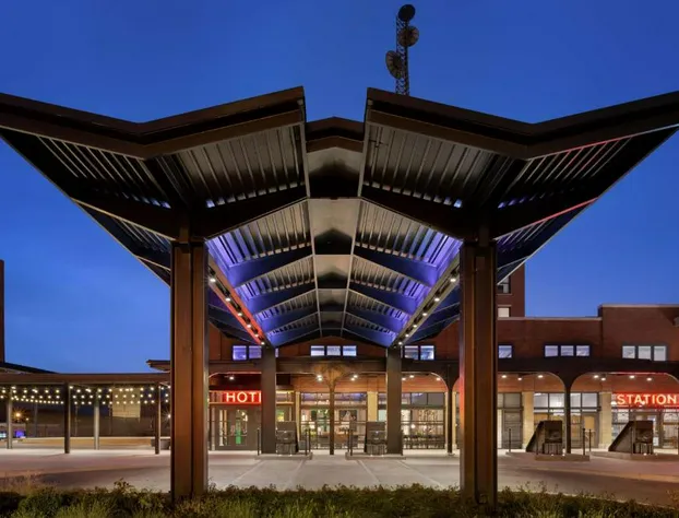 The Central Station Memphis, Curio Collection by Hilton hotel detail image 1