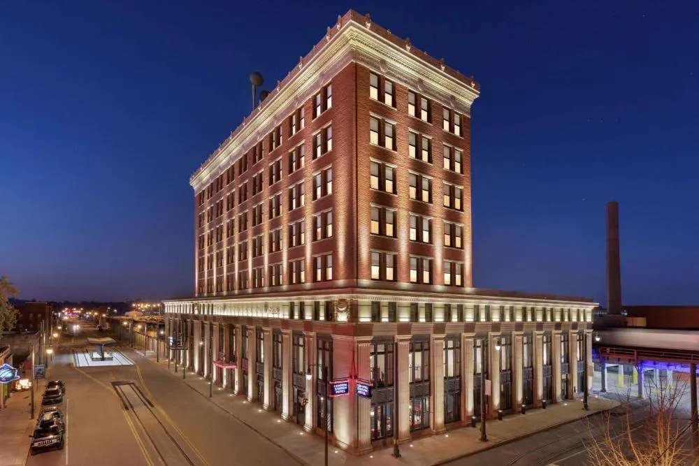 The Central Station Memphis, Curio Collection by Hilton hotel hero