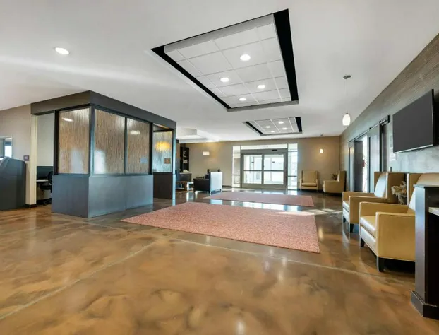 Best Western Plus Lakeview Hotel hotel detail image 4