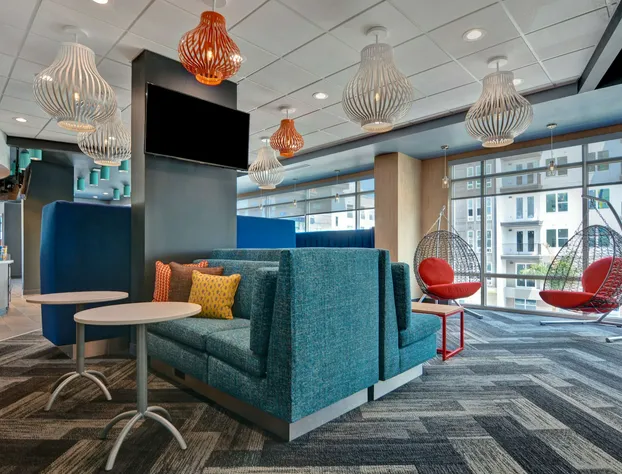 Tru By Hilton St. Petersburg Downtown Central Ave, FL hotel detail image 4