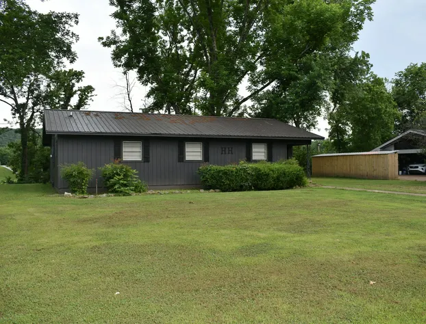 Jack's White River Fishing Resort hotel detail image 1