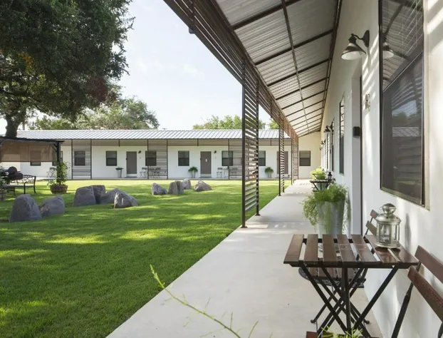 Hotel Flora & Fauna hotel detail image 1