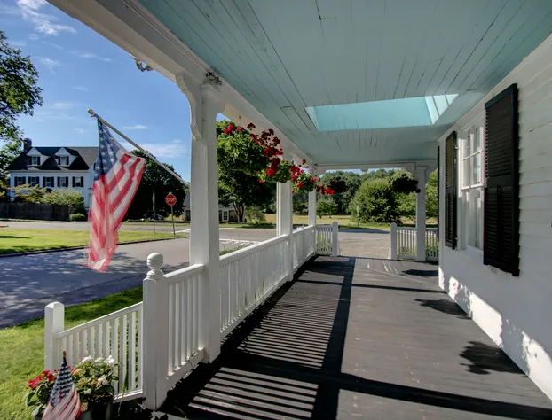 Old Corner Inn hotel detail image 1