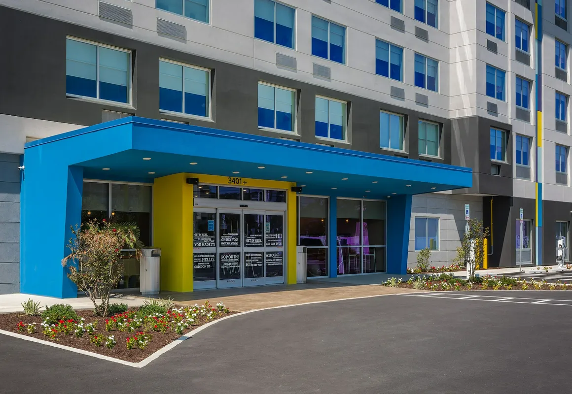 Tru by Hilton Ocean City Bayside hotel hero