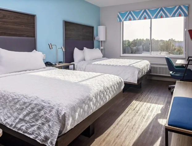 Tru by Hilton Ocean City Bayside hotel detail image 3