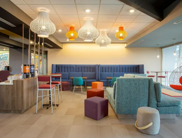 Tru by Hilton Ocean City Bayside hotel detail image 4