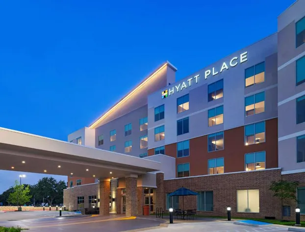 Hyatt Place Austin / Lake Travis / Four Points hotel detail image 1