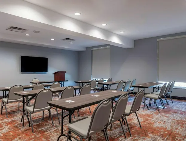 Best Western Plus Coachella Valley Inn & Suites hotel detail image 4