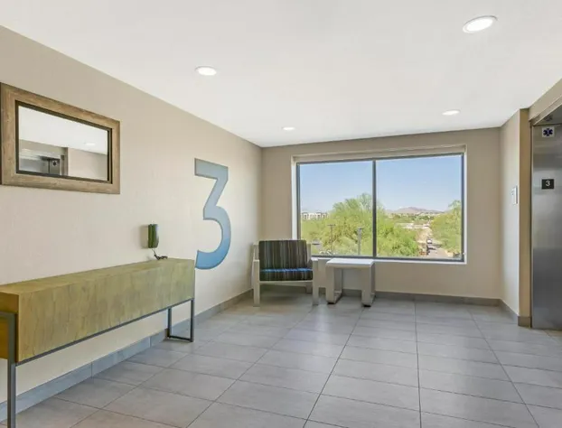 Best Western Plus Executive Residency Phoenix North Happy Valley hotel detail image 2
