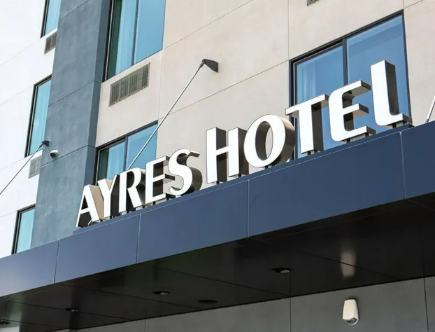 Ayres Hotel Vista Carlsbad hotel detail image 1